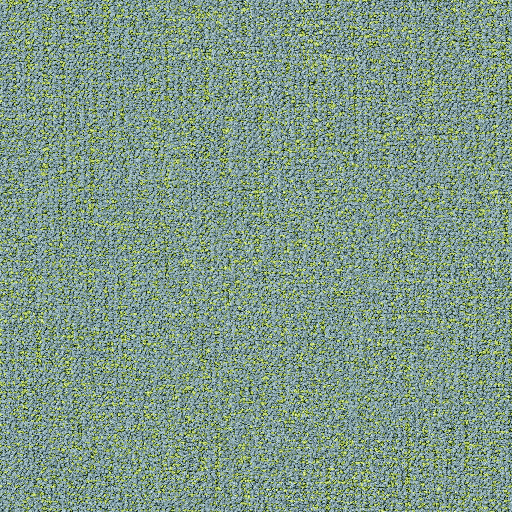 773