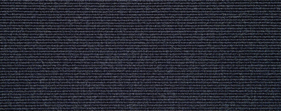 690047