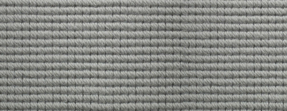 070004