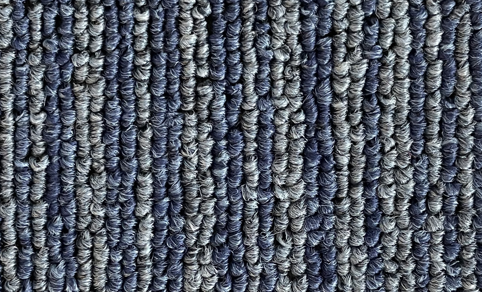 485