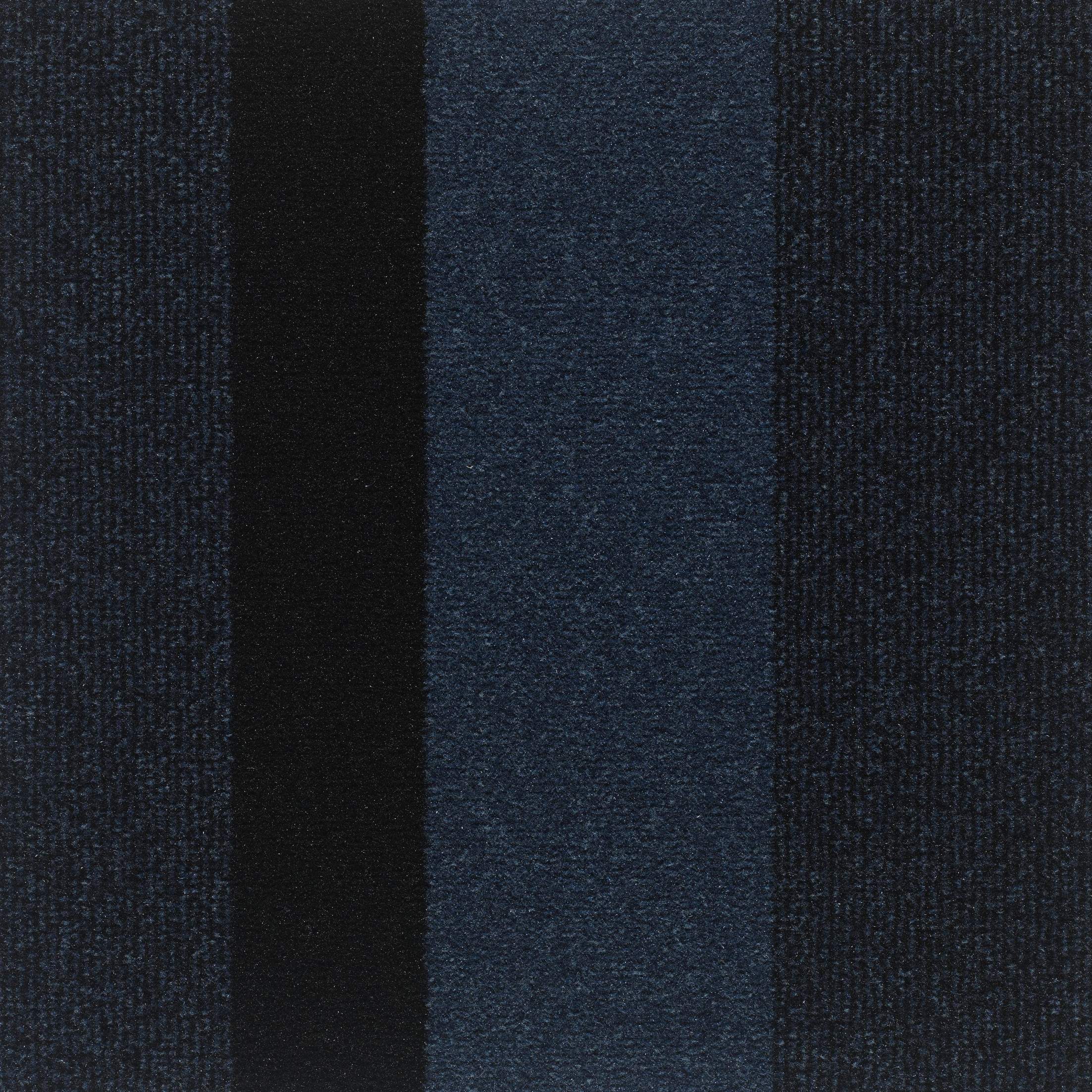 18709 Cobalt Block