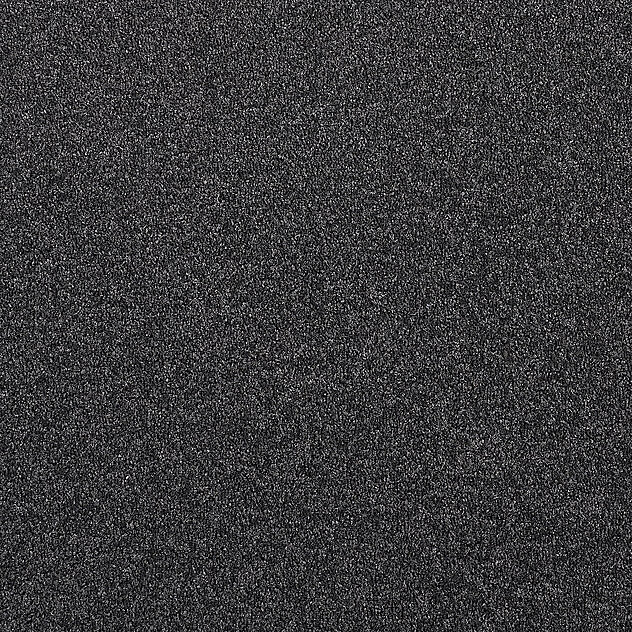 590