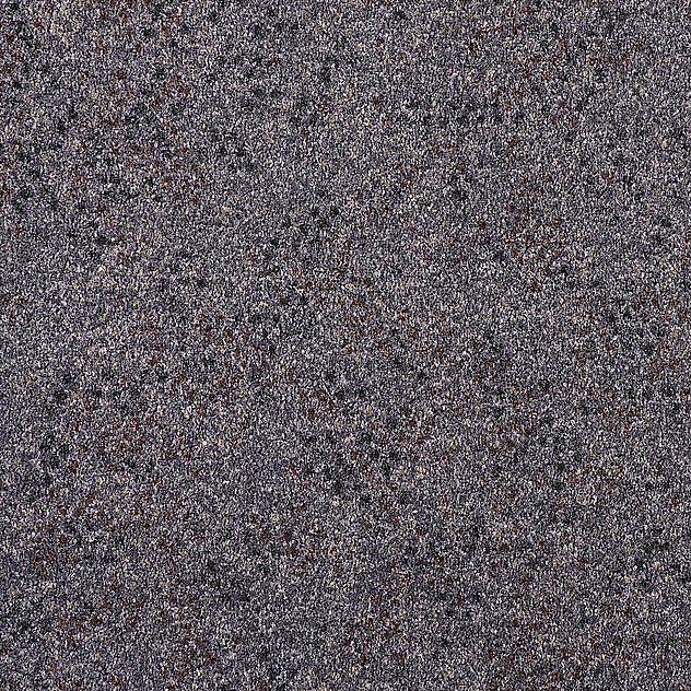 560