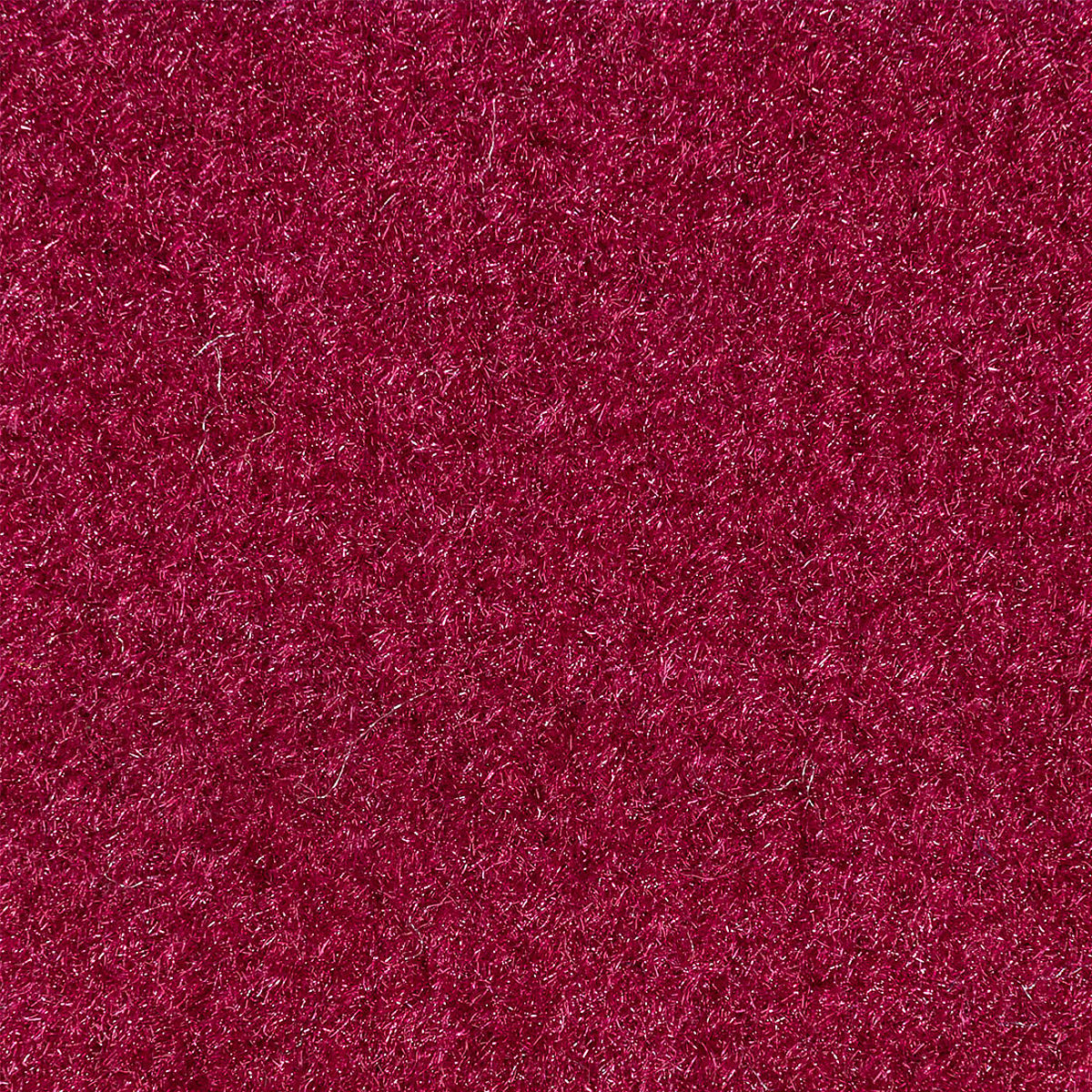 607