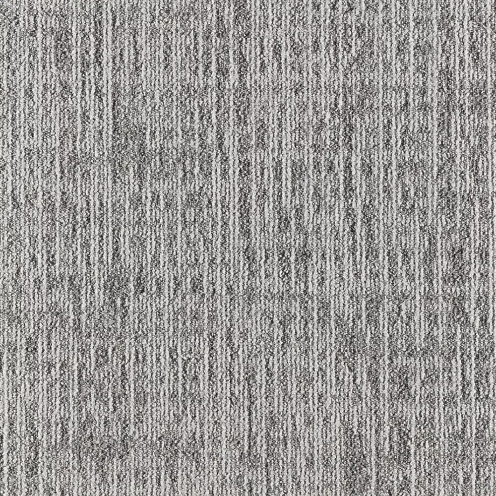 983
