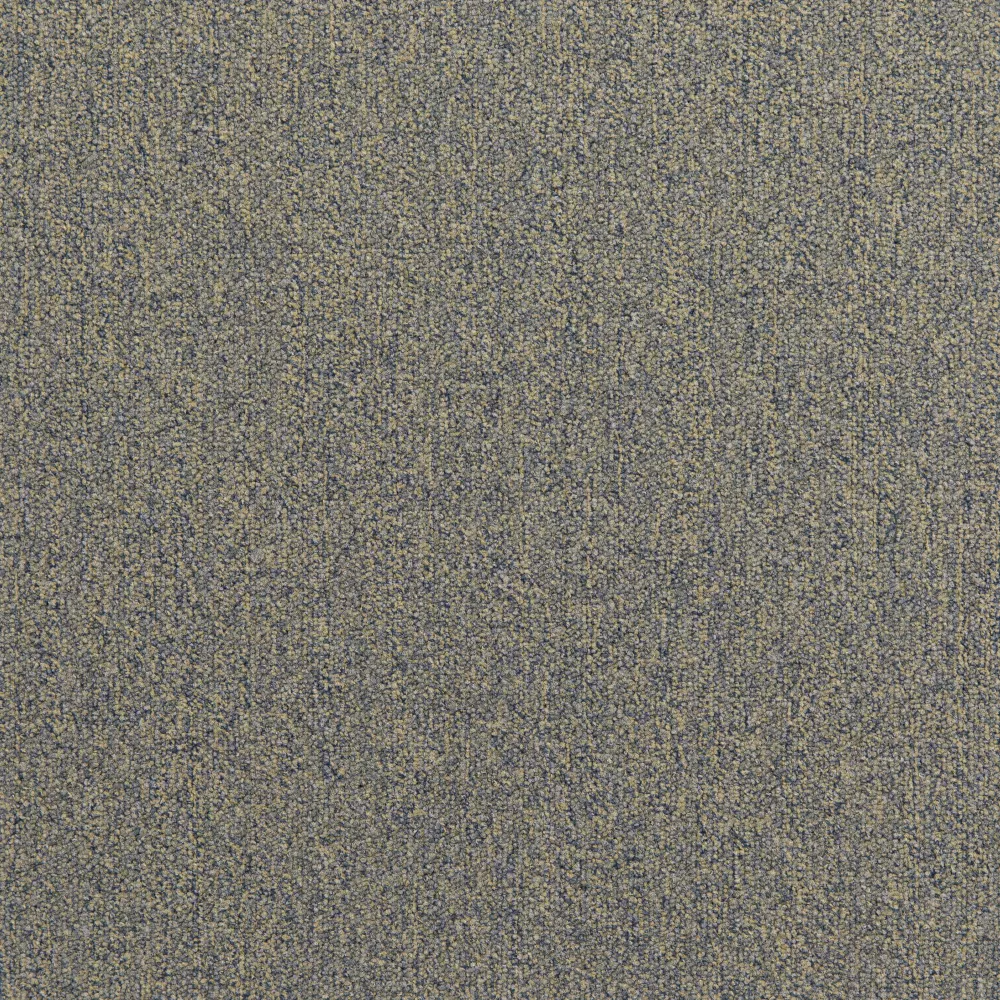 690
