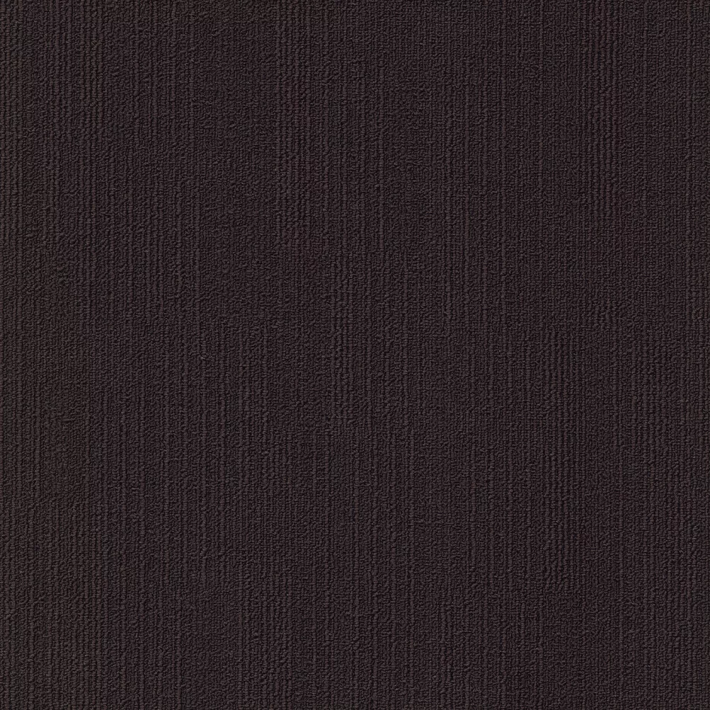832