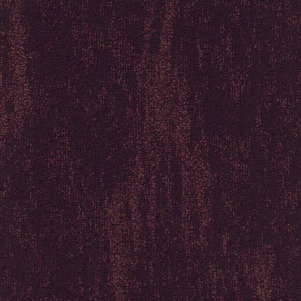 352