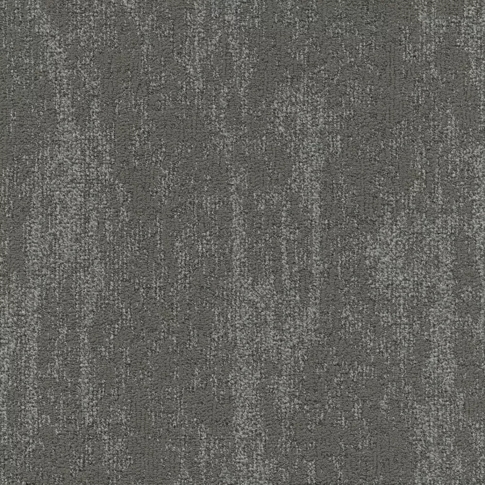 983