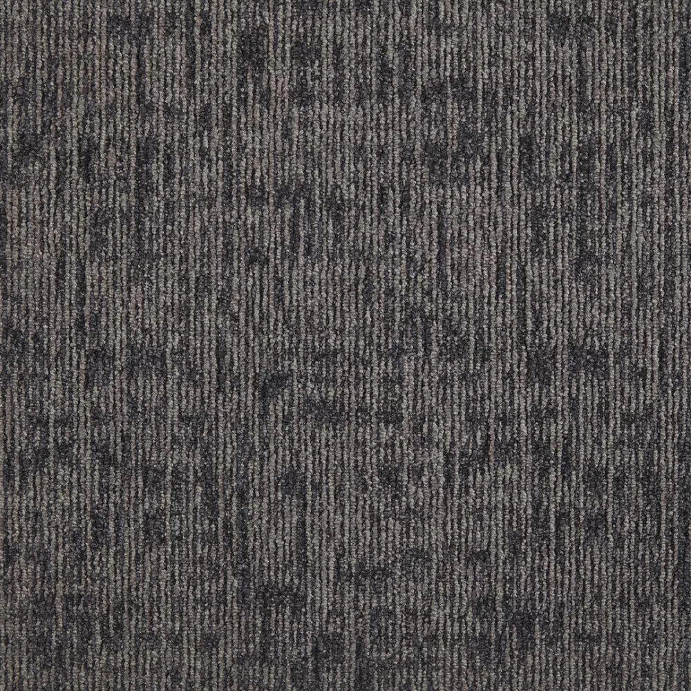 822