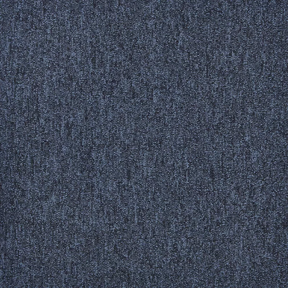 573