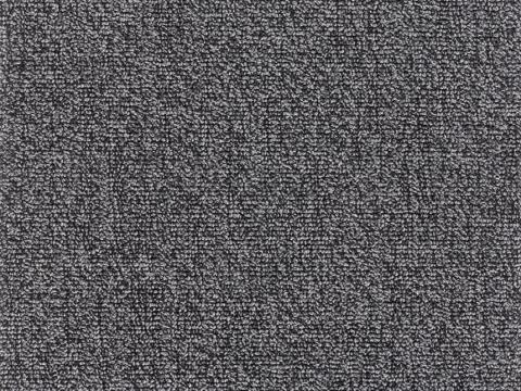 096